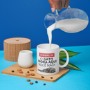 Caneca Personalizável Com Seu Gato, Frase: Lembre-se O Gato Mora Aqui Você Não